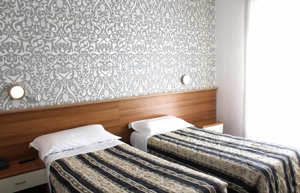 Hotel Marina Celle Ligure Ngoại thất bức ảnh