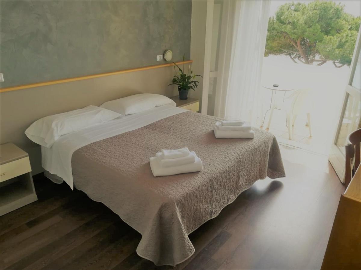 Hotel Marina Celle Ligure Ngoại thất bức ảnh